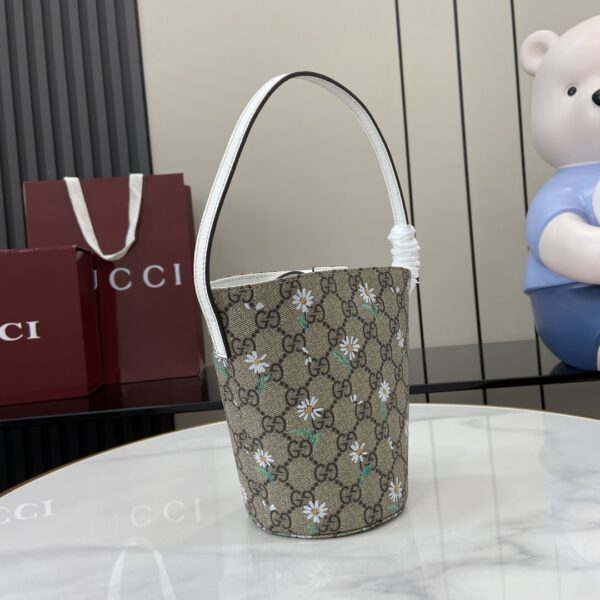 GUCCI CHILDREN’S PRINTED GG BUCKET BAG
