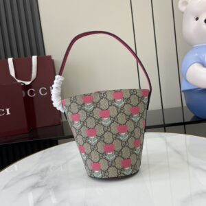GUCCI CHILDREN’S PRINTED GG BUCKET BAG