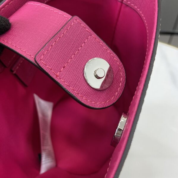 GUCCI CHILDREN’S PRINTED GG BUCKET BAG