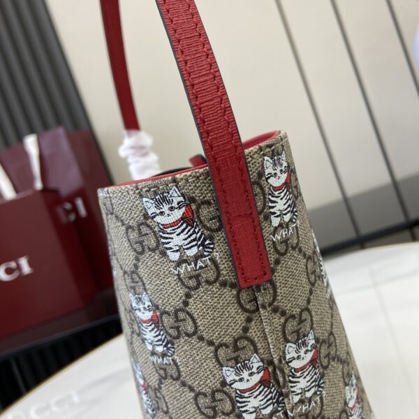 GUCCI CHILDREN’S PRINTED GG BUCKET BAG