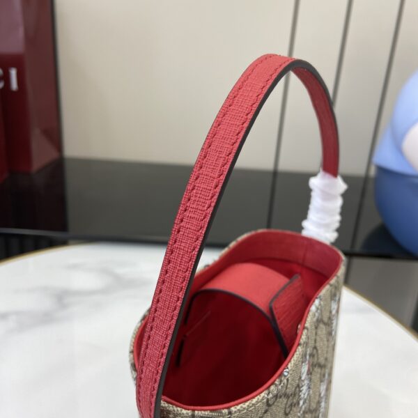 GUCCI CHILDREN’S PRINTED GG BUCKET BAG