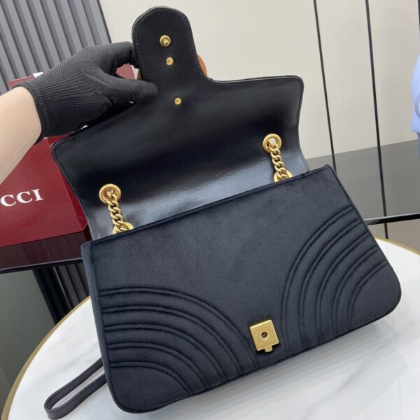 GUCCI GG MARMONT LARGE SHOULDER BAG