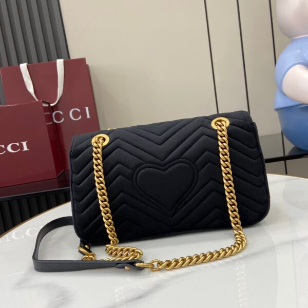 GUCCI GG MARMONT MEDIUM SHOULDER BAG