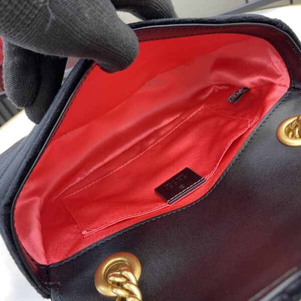 GUCCI GG MARMONT SMALL SHOULDER BAG