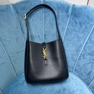 YSL LE5À7 SOFT SMALL Hobo Bag