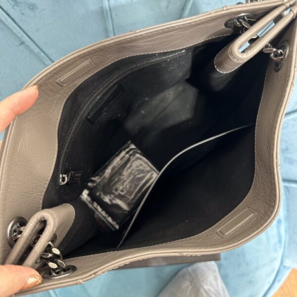 YSL NIKI MEDIUM SHOPPING BAG