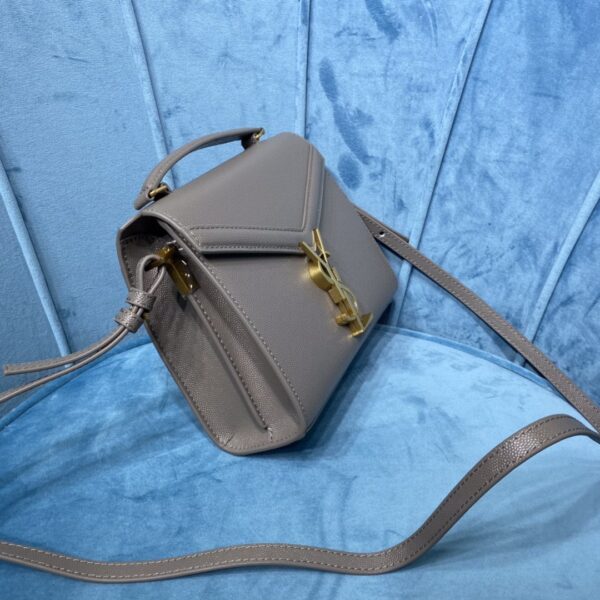 YSL Cassandra