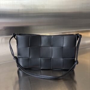Bottega Veneta BV Cassette Pouch On Strap