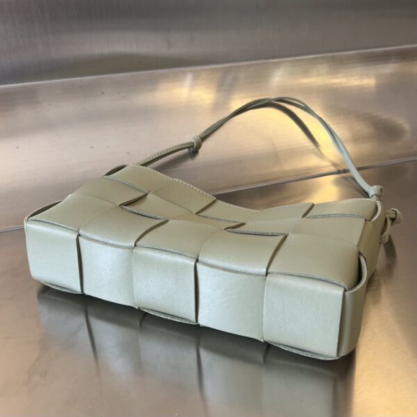 Bottega Veneta BV Cassette Pouch On Strap