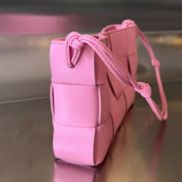 Bottega Veneta BV Cassette Pouch On Strap