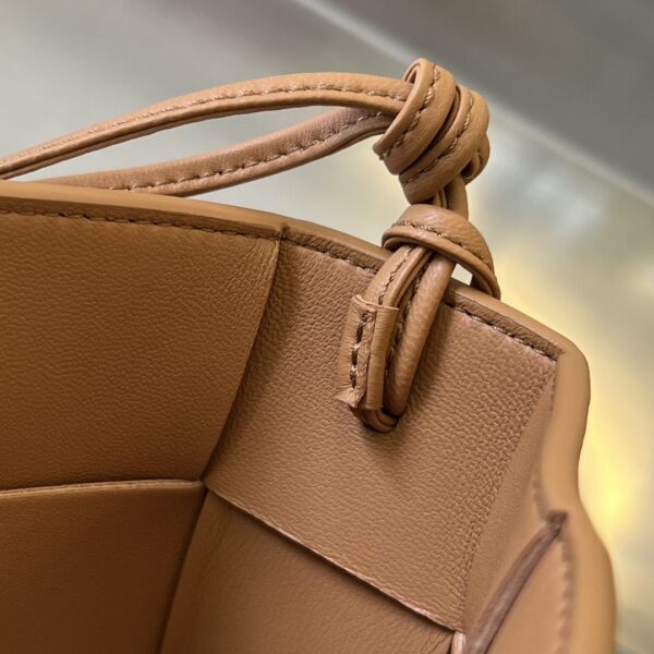 Bottega Veneta BV Cassette Pouch On Strap