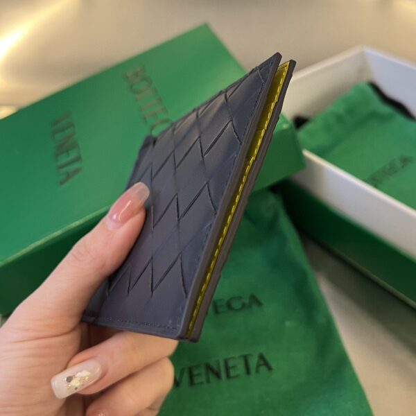 Bottega Veneta BV Intrecciato Bill Clip Wallet