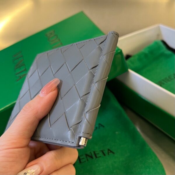 Bottega Veneta BV Intrecciato Bill Clip Wallet