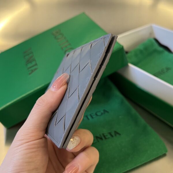 Bottega Veneta BV Intrecciato Bill Clip Wallet
