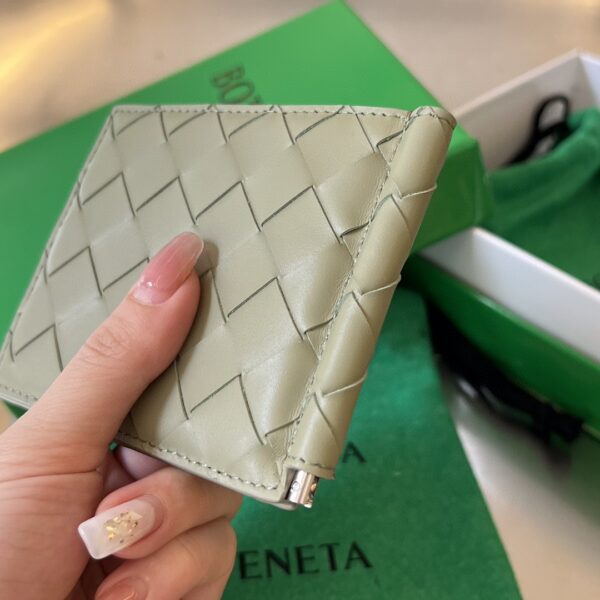 Bottega Veneta BV Intrecciato Bill Clip Wallet