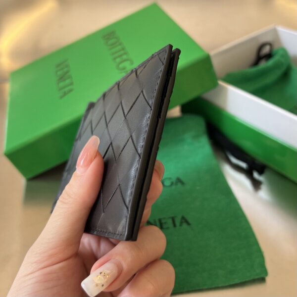 Bottega Veneta BV Intrecciato Bill Clip Wallet