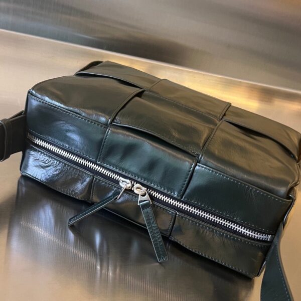 Bottega Veneta BV Arco Camera Bag