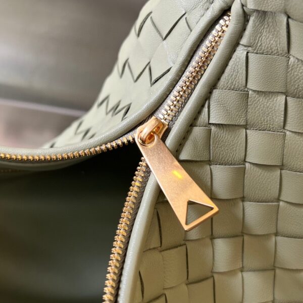 Bottega Veneta Classic Jodie