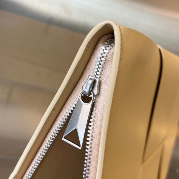 Bottega Veneta BV Arco Document Case