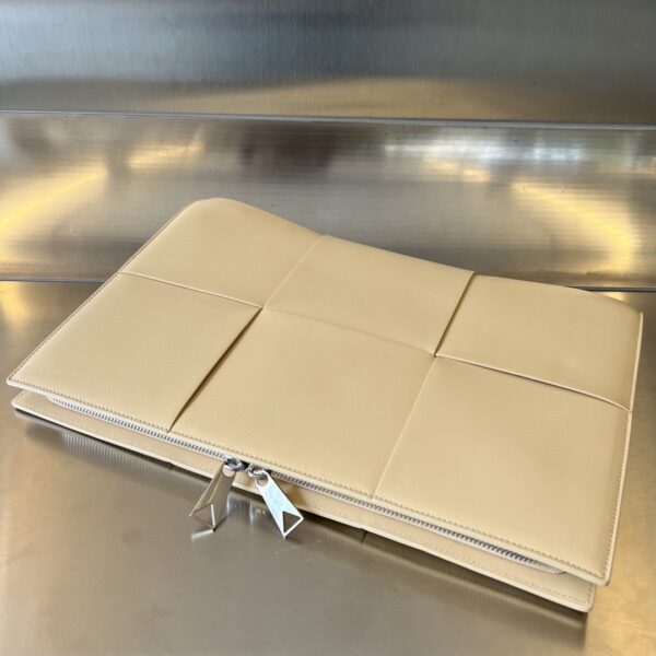 Bottega Veneta BV Arco Document Case