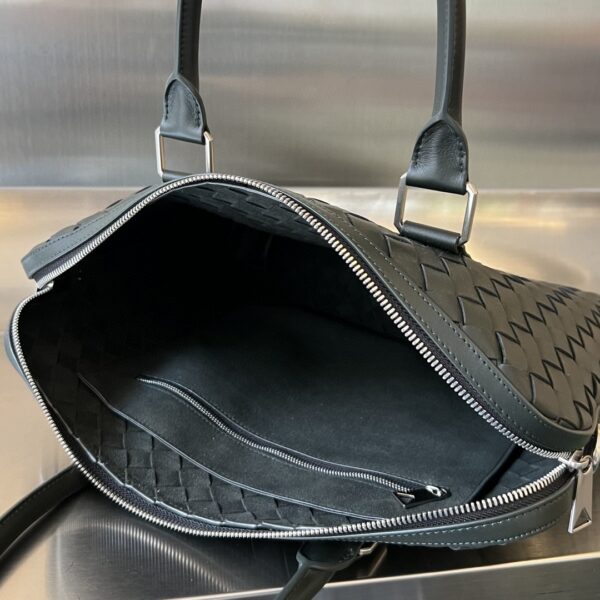 BOTTEGA VENETA BV Slim Intrecciato Briefcase