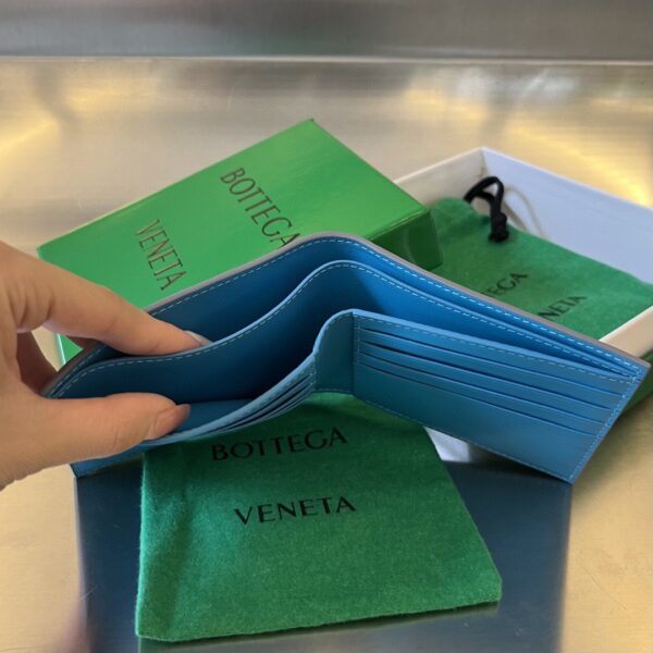 BOTTEGA VENETA BV wallet
