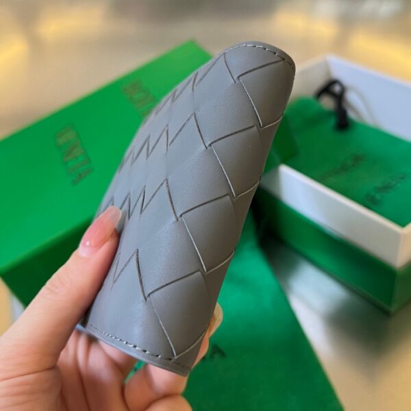 BOTTEGA VENETA BV wallet