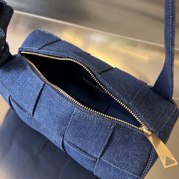 BOTTEGA VENETA BV Brick