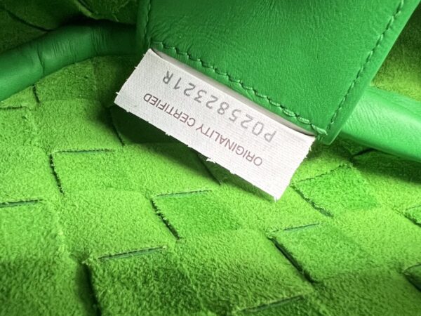 Bottega Veneta BV Small Intrecciato Camera Bag