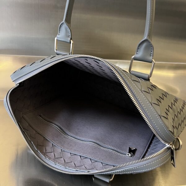 BOTTEGA VENETA BV Slim Intrecciato Briefcase