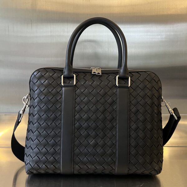 BOTTEGA VENETA BV Slim Intrecciato Briefcase