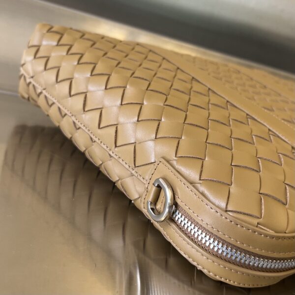 BOTTEGA VENETA BV Slim Intrecciato Briefcase