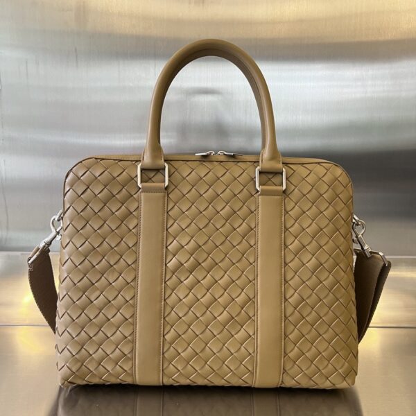 BOTTEGA VENETA BV Slim Intrecciato Briefcase