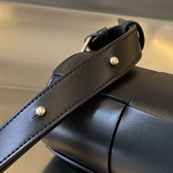 BOTTEGA VENETA BV Small Canette