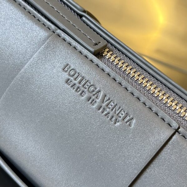 BOTTEGA VENETA BV Small Canette