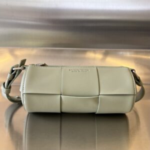 BOTTEGA VENETA BV Small Canette