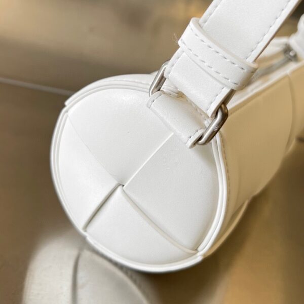 BOTTEGA VENETA BV Small Canette