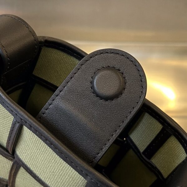 BOTTEGA VENETA BV Cassette Phone Pouch