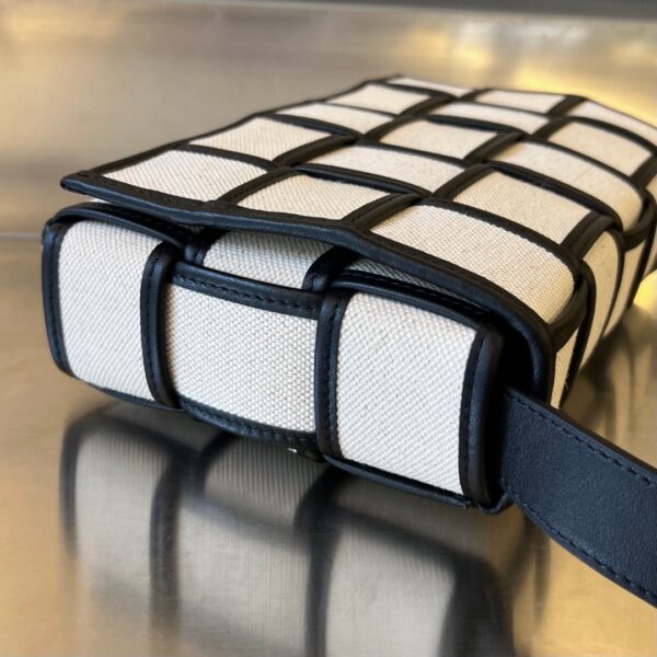 BOTTEGA VENETA BV Cassette