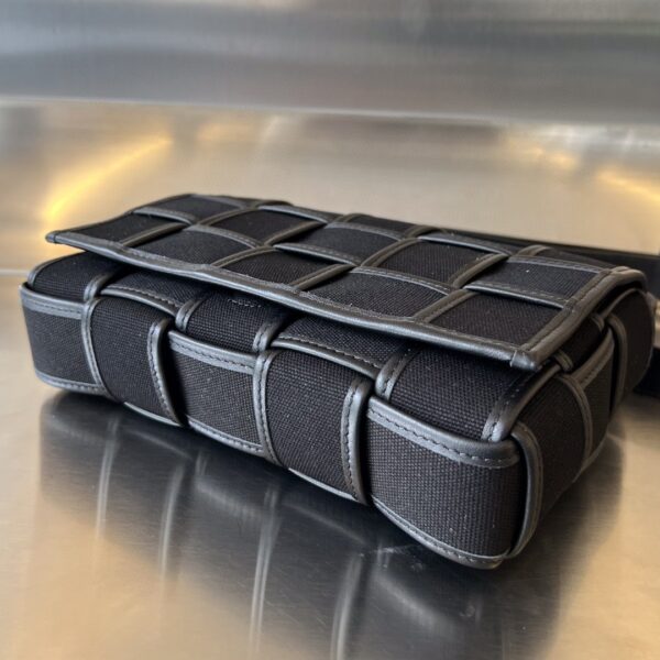 BOTTEGA VENETA BV Cassette