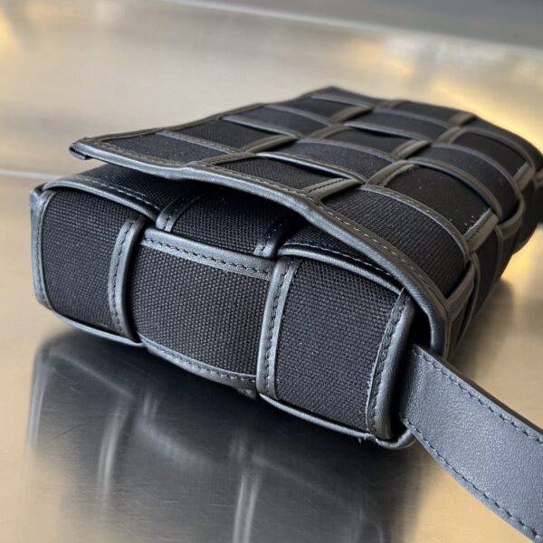 BOTTEGA VENETA BV Cassette