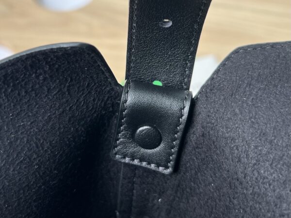 BOTTEGA VENETA Cradle