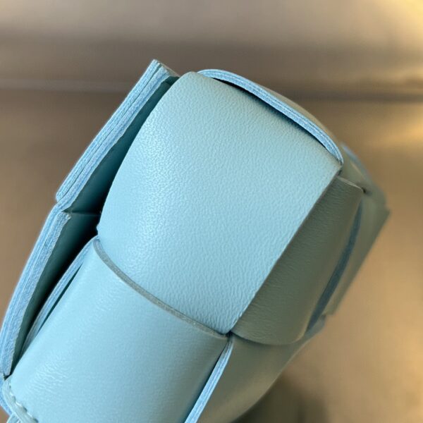 BOTTEGA VENETA BV Candy Cassette