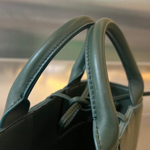 BOTTEGA VENETA BV Candy Arco Tote Bag