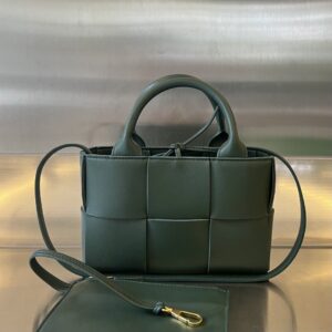 BOTTEGA VENETA BV Candy Arco Tote Bag