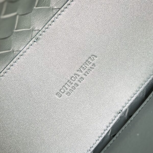 BOTTEGA VENETA BV Small Andiamo