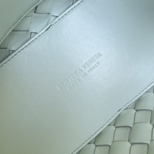 BOTTEGA VENETA BV Small Andiamo