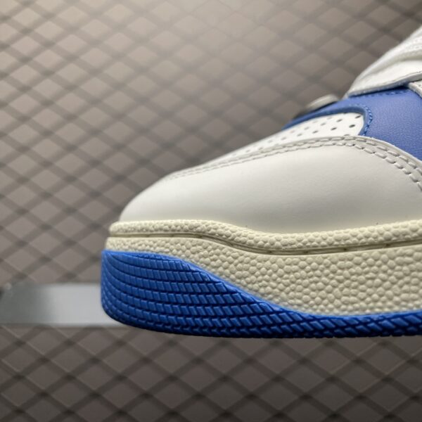 Retro casual sneakers