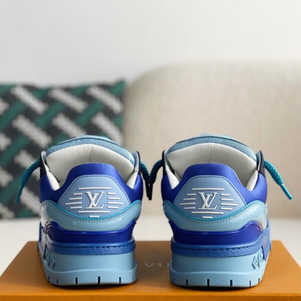 Blue Max sneakers