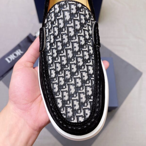 Men's classic loafers